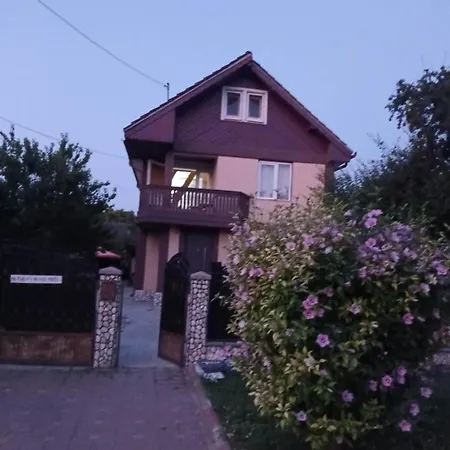 Σπίτι διακοπών Vila Camel